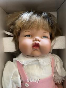 1990s Ashton-Drake Thumbelina Doll LRS231, NiB, COA, Wind-Up, 20 Pink Overall