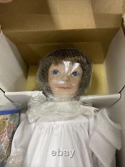 1996 Ashton Drake BEDTIME JENNY A Dianna Effner Porcelain Artist Doll NEW in BOX