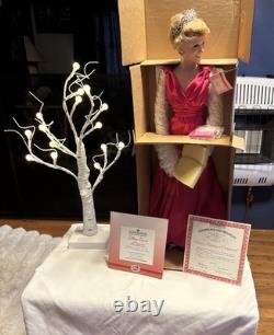 1998 Ashton Drake Doll Lady Princess of Whales Emissary of Compassion in Box