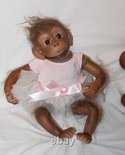 2 Ashton Drake Baby Monkey Doll Set by Linda Murray ADG Dolls