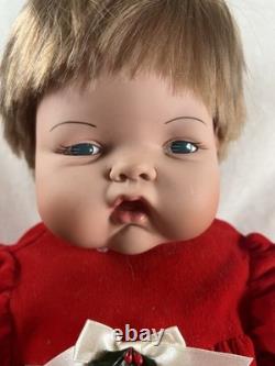 20 Ashton Drake Thumbelina Doll in Christmas Outfit Vinyl Vintage Repro 2003