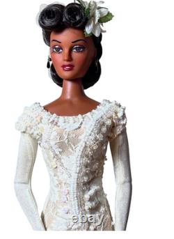 2001 Ashton Drake Violet Waters Special Appearance Doll 15.5 #93149