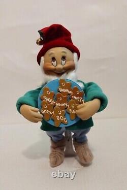 2002 Ashton DRAKE Snow White and The 7 Dwarfs At Christmas, VGood Condition