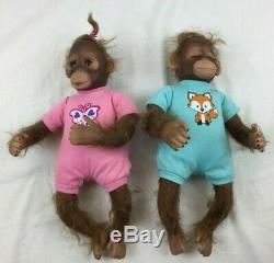 2X ASHTON DRAKE Lifelike Baby ORANGUTAN Monkey Dolls Set Pair FRANKIE & FIONA