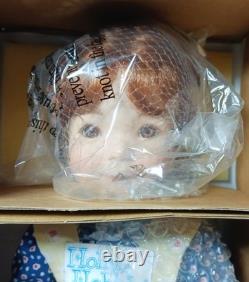 3 Ashton Drake Galleries A HOLLY HOBBIE Summer AUTUMN Winter Porcelain Doll