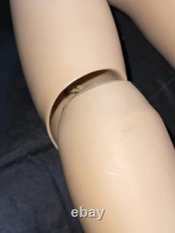 30 Ashton Drake ADG Doll Curly Brunette Lace Dress Original Read