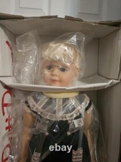 ADG 03-19654-001 PATTY PLAY PAL? Platinum PLAYPAL Doll NRFB 34 IDEAL
