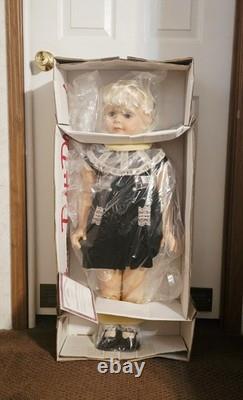 ADG 03-19654-001 PATTY PLAY PAL? Platinum PLAYPAL Doll NRFB 34 IDEAL