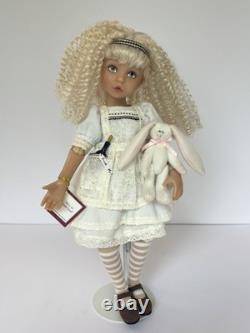 ASHTON DRAKE GALLERIES VINYL BJD DOLL Alice in Wonderland by DIANNA EFFNER
