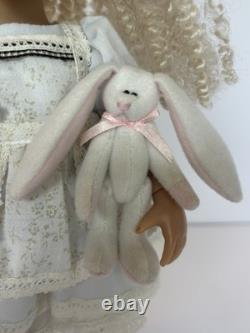 ASHTON DRAKE GALLERIES VINYL BJD DOLL Alice in Wonderland by DIANNA EFFNER