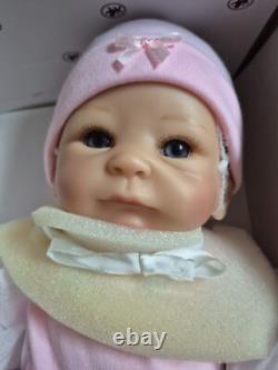 ASHTON-DRAKE GALLERY Doll Little Peanut Baby NEW 17 x 9 x 17