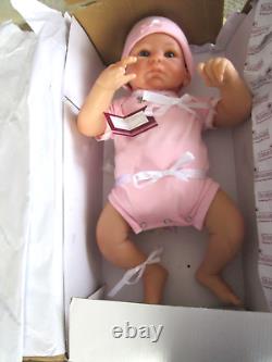 ASHTON-DRAKE GALLERY Doll Little Peanut Baby NEW 17 x 9 x 17