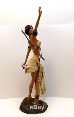 ASHTON DRAKE QUEST FOR STRENGTH 32 NATIVE AMERICAN INDIAN DOLL Cindy McClure