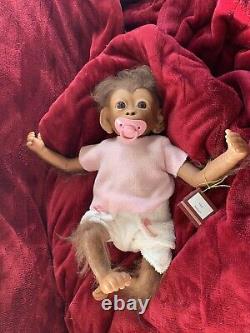 ASHTON DRAKE So Truly Real COCO Lifelike Baby MONKEY Doll Used Rare