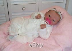 ASHTON DRAKE So Truly Real Linda Webb Emily's Loving Eyes Enhanced Paci COA