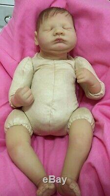 ASHTON DRAKE So Truly Real Linda Webb Welcome Home Baby Paci COA Realistic Girl