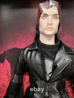 Acheron A Dark-Hunter Doll 2010 FR & Ashton-Drake Galleries NRFB MINT