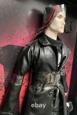 Acheron A Dark-Hunter Doll 2010 FR & Ashton-Drake Galleries NRFB MINT