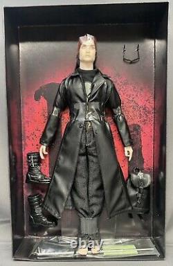 Acheron A Dark-Hunter Doll 2010 FR & Ashton-Drake Galleries NRFB MINT