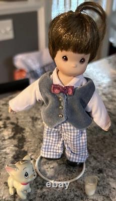 Ashton Drake A Year Of Precious Moments Set of 12 Dolls