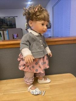 Ashton Drake Avery Hold That Pose Lifelike Child Girl Doll by Mayra Garza 22