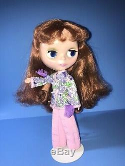 Ashton Drake BLYTHE doll Eyes Change Color Pink Outfit Includes A Box