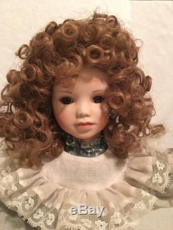 Ashton Drake Beautiful Dreamers 5 Gorgeous Fine Arts Dolls Displayed Only