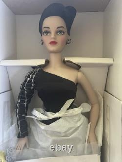 Ashton Drake'Black Widow' Madra Gene Doll NEW IN BOX NRFB