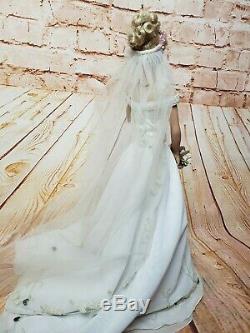 Ashton Drake Cindy McClure Porcelain Bride Doll By The Sea in Mendocino Doll 18