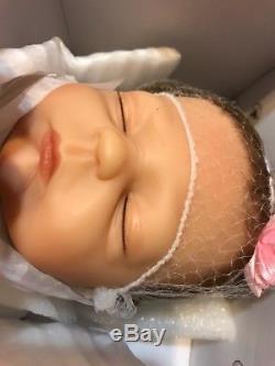 Ashton Drake Cuddle Caitlyn Warming Baby Doll By Violet Parker New 17 Doll