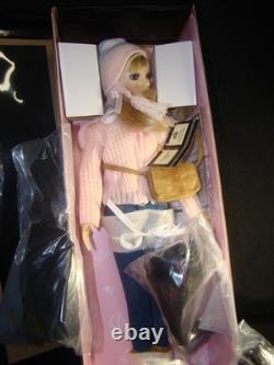 Ashton-Drake Delilah Noir Once bitten Twice Shy Doll 16 inch New NRFB