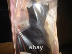 Ashton-Drake Delilah Noir Once bitten Twice Shy Doll 16 inch New NRFB