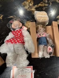 Ashton Drake Disney A Moment With Minnie Mouse Porcelain Doll Set w COA & Box