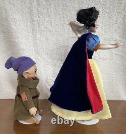 Ashton Drake Disney Snow White & Seven Dwarfs Porcelain Dolls