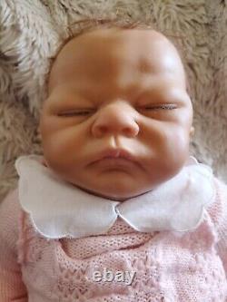 Ashton Drake Doll Baby Girl Vinyl Welcome Home Baby Emily Reborn Sleeping 21