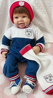 Ashton Drake Doll Ryan, the little Champ. Retired Sculpt with C. O. A