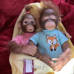 Ashton Drake Frankie And Fiona Poseable Twin Monkeys Dolls EUC