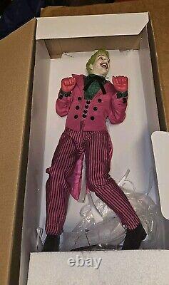 Ashton Drake Galleries 2018 60's TV Series Ceasar Romero Joker Statue COA