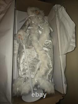 Ashton Drake Galleries 24'Doll Silent Night Angel Battery Operated Collectible