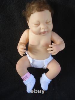 Ashton Drake Galleries Little Grace Lifelike Reborn Realistic Baby Doll 15.5