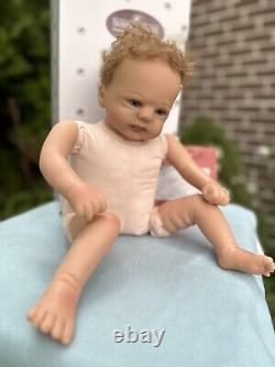 Ashton-Drake Galleries Little Squirt So Truly Real Newborn Baby Girl Doll 17