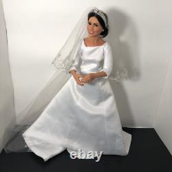 Ashton Drake Galleries Meghan Royal Romance Bride Doll DEFECT