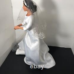 Ashton Drake Galleries Meghan Royal Romance Bride Doll DEFECT