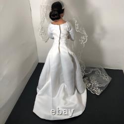 Ashton Drake Galleries Meghan Royal Romance Bride Doll DEFECT
