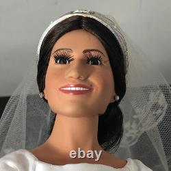 Ashton Drake Galleries Meghan Royal Romance Bride Doll DEFECT