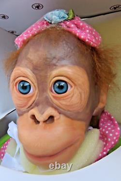 Ashton Drake Galleries Mollie Orangutang Monkey Baby Girl Doll Simon Laurens New