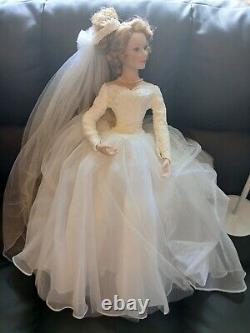 Ashton Drake Galleries Porcelain Bride Doll Spring Promise 93742 with auth certif