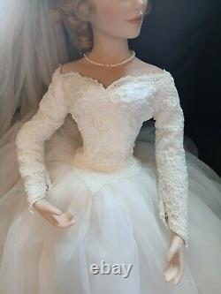 Ashton Drake Galleries Porcelain Bride Doll Spring Promise 93742 with auth certif