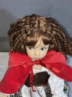Ashton-Drake Galleries Vinyl Doll Little Red Riding Hood By Dianna Effner RARE