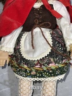Ashton-Drake Galleries Vinyl Doll Little Red Riding Hood By Dianna Effner RARE